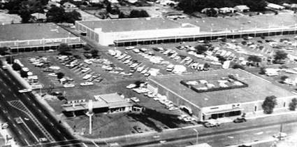 Roseville Square shopping center in 1960s